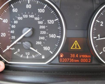 Hướng dẫn cách tự reset đèn báo dầu trên xe BMW
