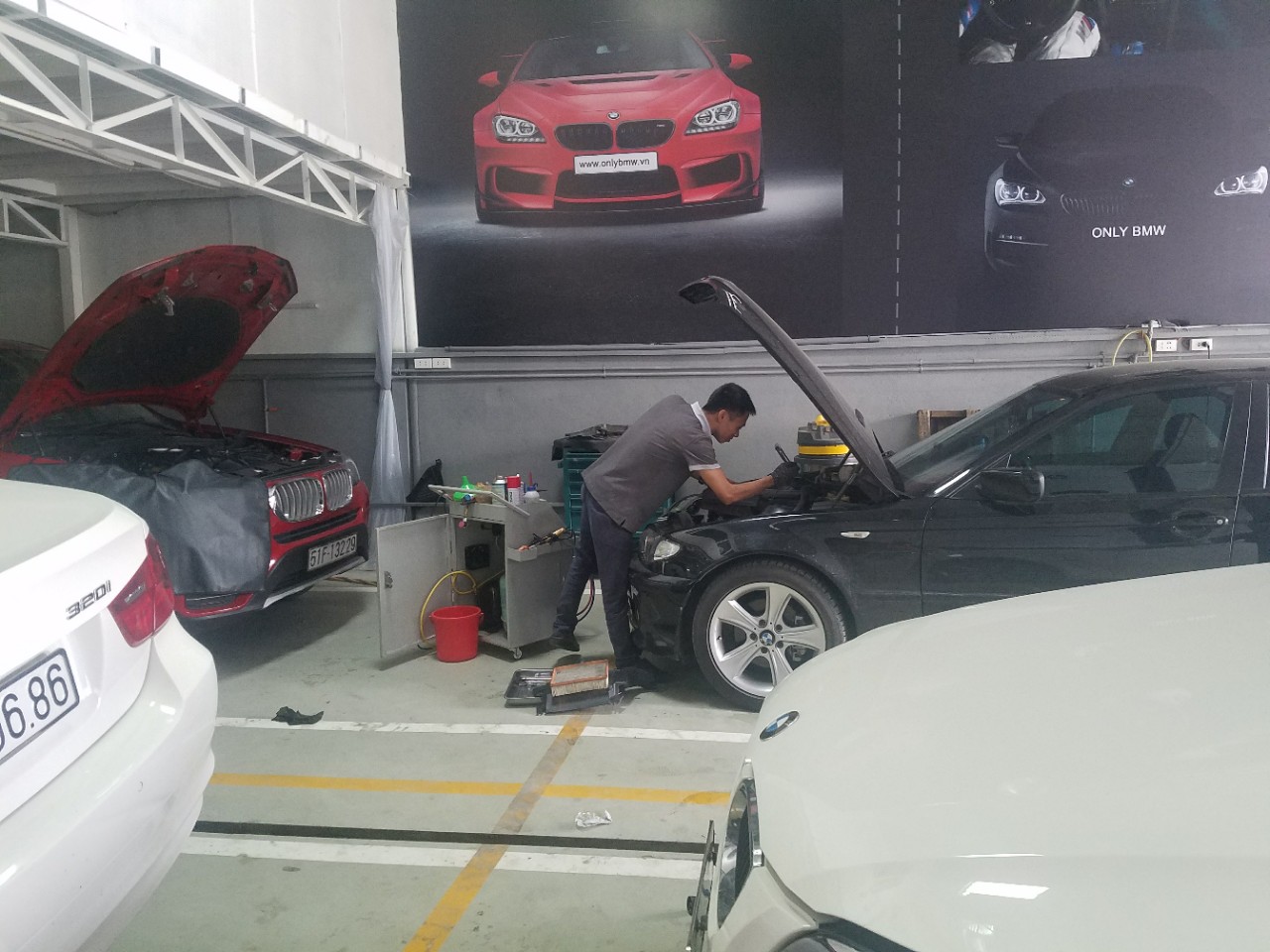 Chuyên sửa chữa ô tô BMW - TPHCM - 2